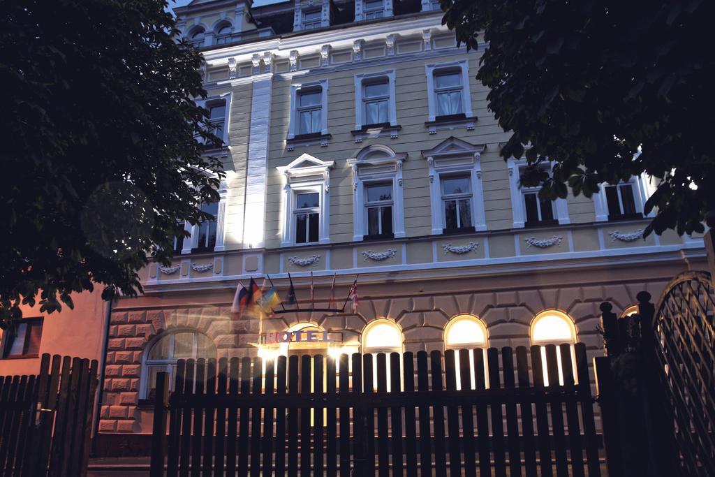 Hotel St.Michael Karlovy Vary Exterior foto